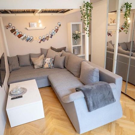 Cozy Modern Nest In The Heart Of Vienna With Netflix Apartment ภายนอก รูปภาพ